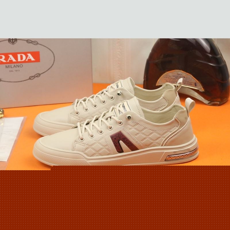 Pra*a sneakers
